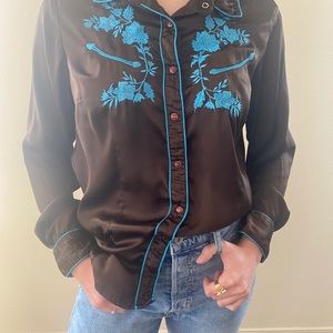 Vintage Brown Ladies Western Shirt.  Vintage